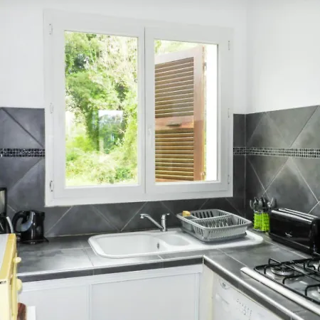 Maison Charmante A Avec Piscine Partagee سان-نيكولاو