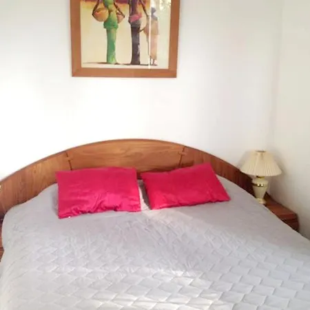 Maison Charmante A Avec Piscine Partagee 산-니콜라오